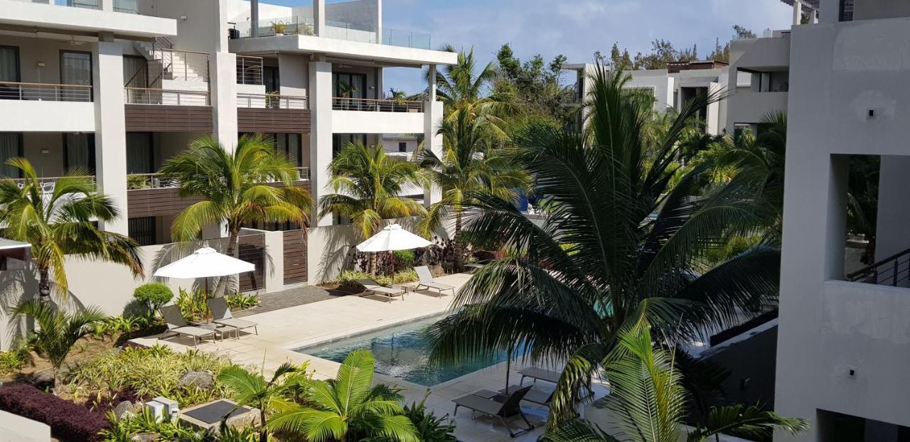 Beachwalk Deluxe Apartment - 50 Steps To The Beach Cap Malheureux Exterior photo